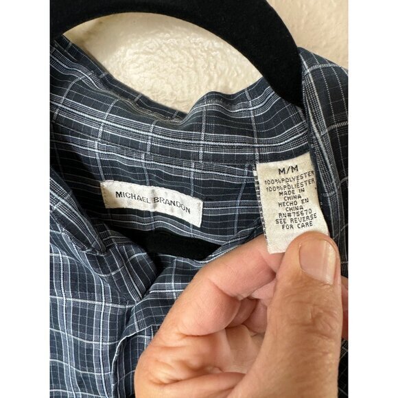 Michael Brandon Men's Blue Striped Shirt size Medium short sleeve collared - Picture 3 of 6